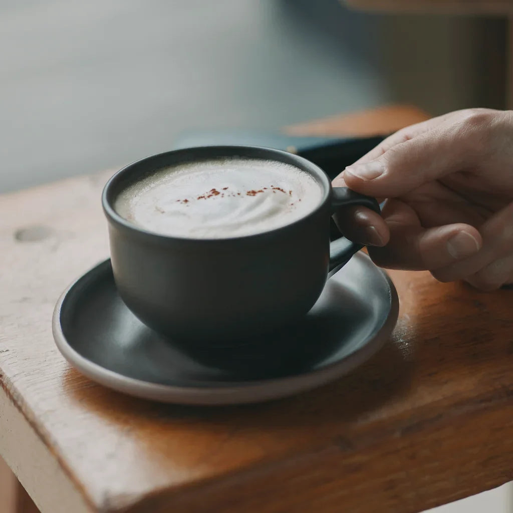 Kinto MUI Tasse mit Untertasse 300 ml